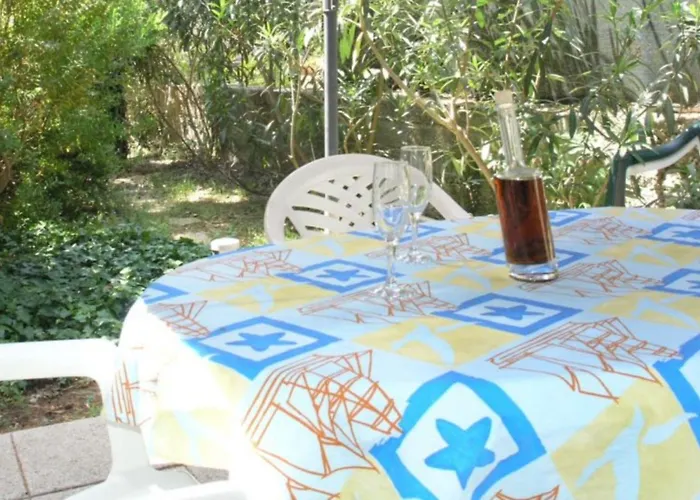 Apartment With Shared Garden 3 Min Walk To The Split